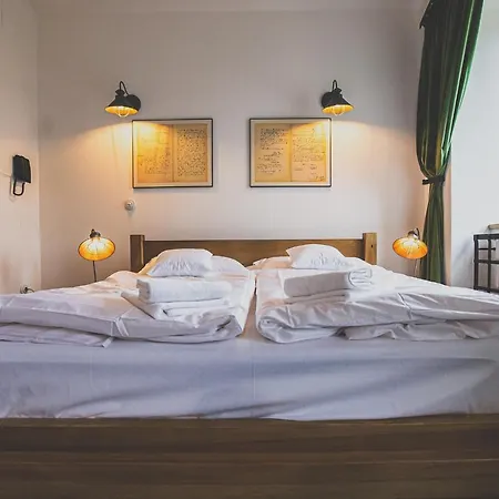 Satlava Apartment *